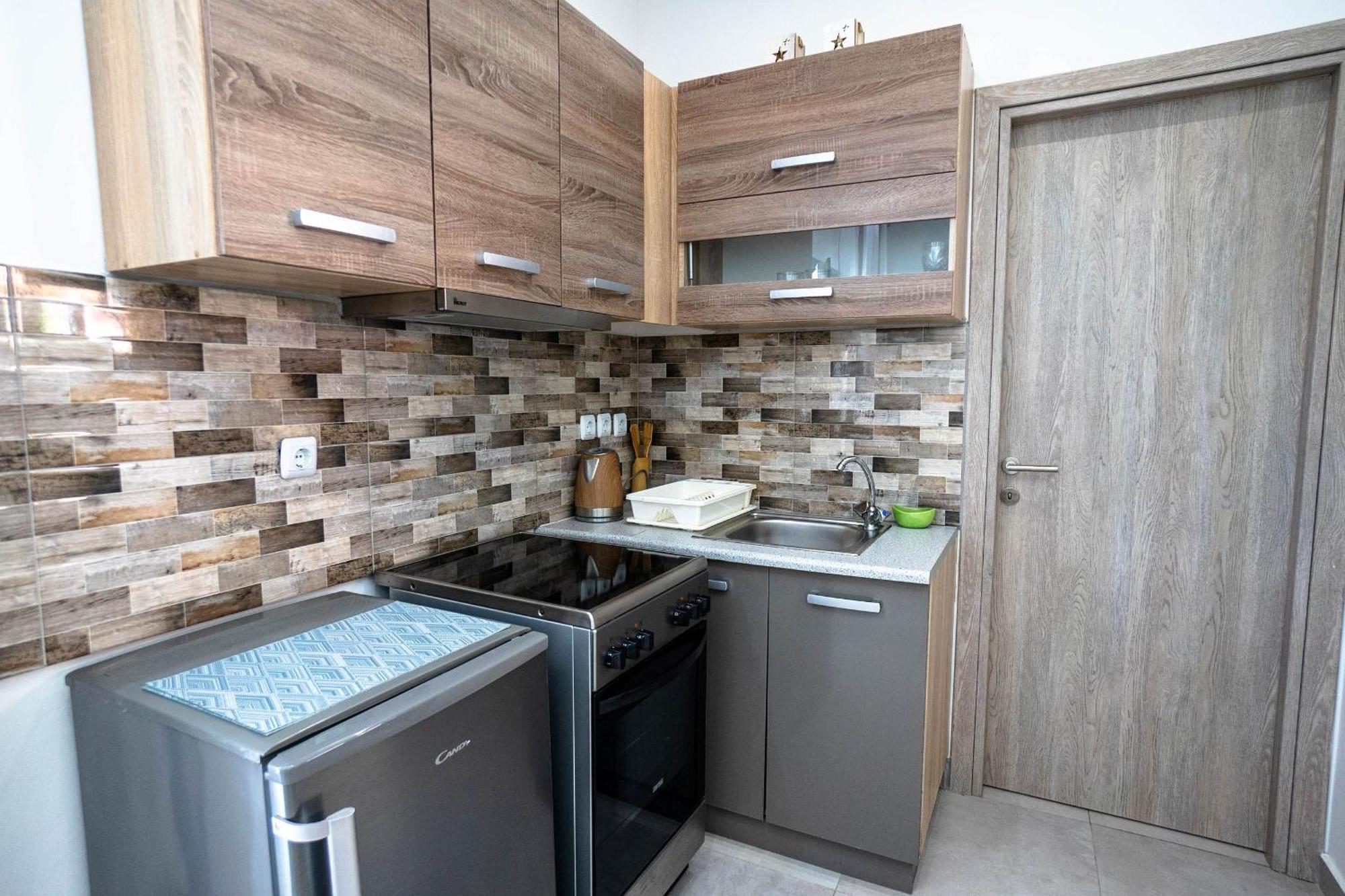 Golden Dolphin Studios & Apartments Αλυκών Δωμάτιο φωτογραφία